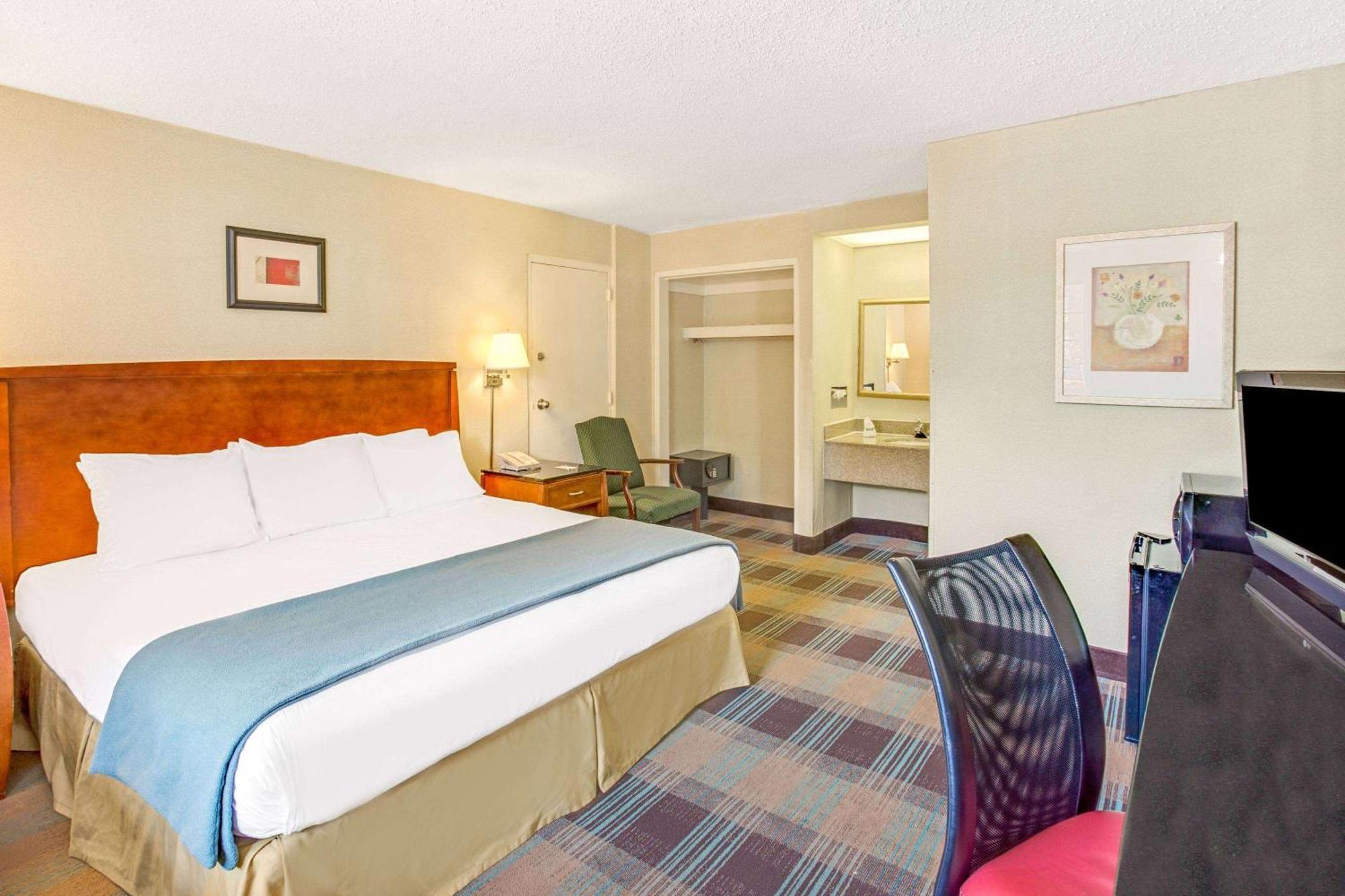 Travelodge By Wyndham Silver Spring Εξωτερικό φωτογραφία