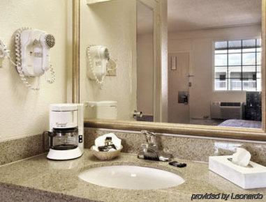 Travelodge By Wyndham Silver Spring Δωμάτιο φωτογραφία